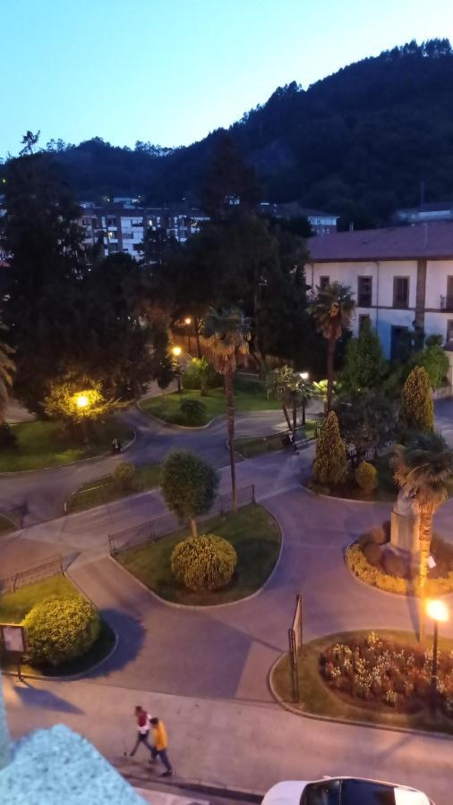 Apartamento Piso Centrico En Pravia, Con 3 Sin Ascensor *