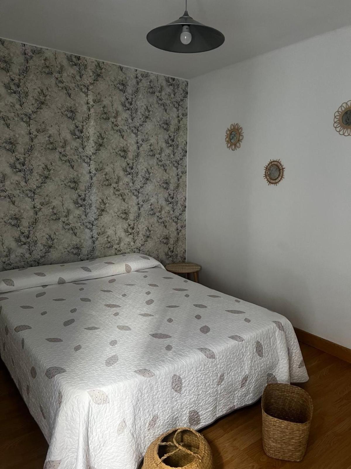 Piso Centrico En Pravia, Con 3 Sin Ascensor Apartment Pravia