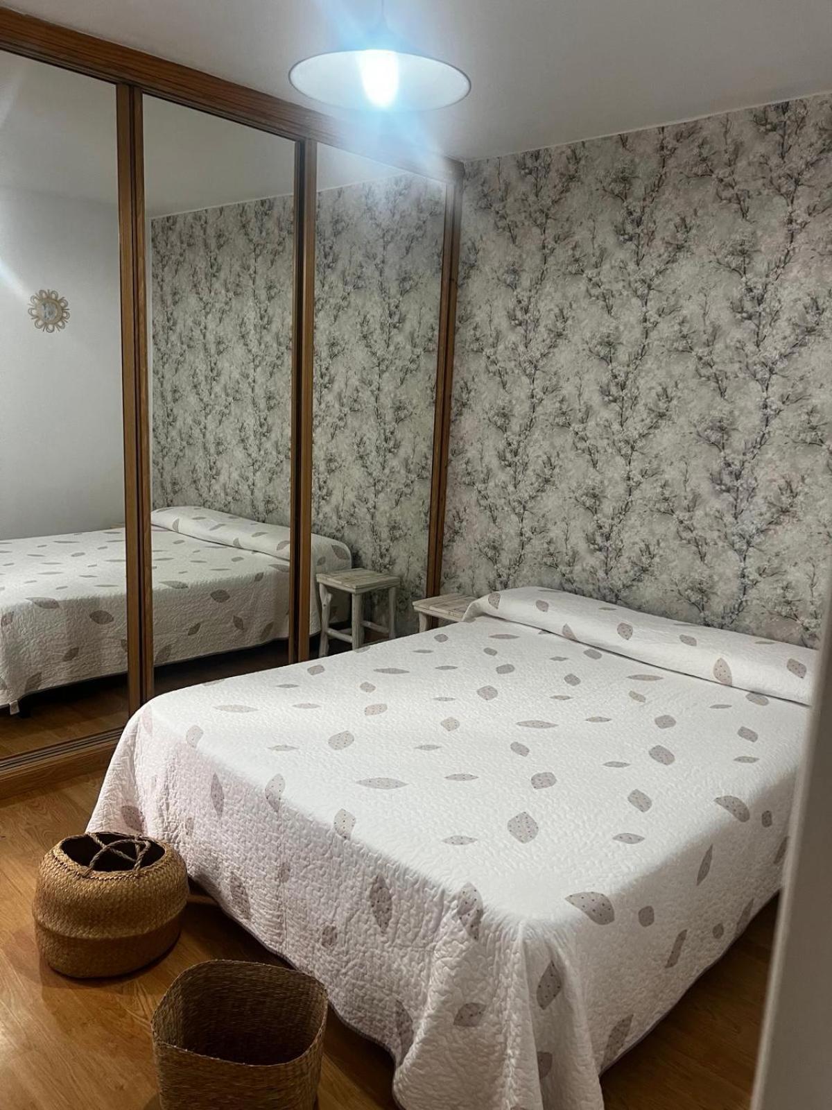 Apartamento Piso Centrico En Pravia, Con 3 Sin Ascensor *